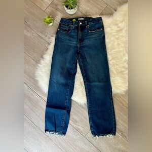 GOOD AMERICAN | High Rise Straight Leg Jeans with Distressed Hem (29/8)